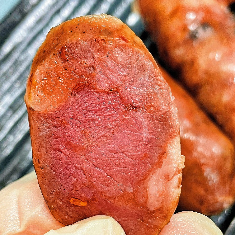 Medium Spicy Smoked Pork Sausage (Peppercorn Powder) (RAW)